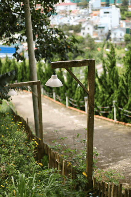 en-lampa-monterad-utomhus-elfixarna